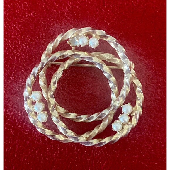 Vintage Gold-Plated Open Twist Lover's Knot Brooch and Earring Set Faux Pearl Ex - Picture 2 of 12